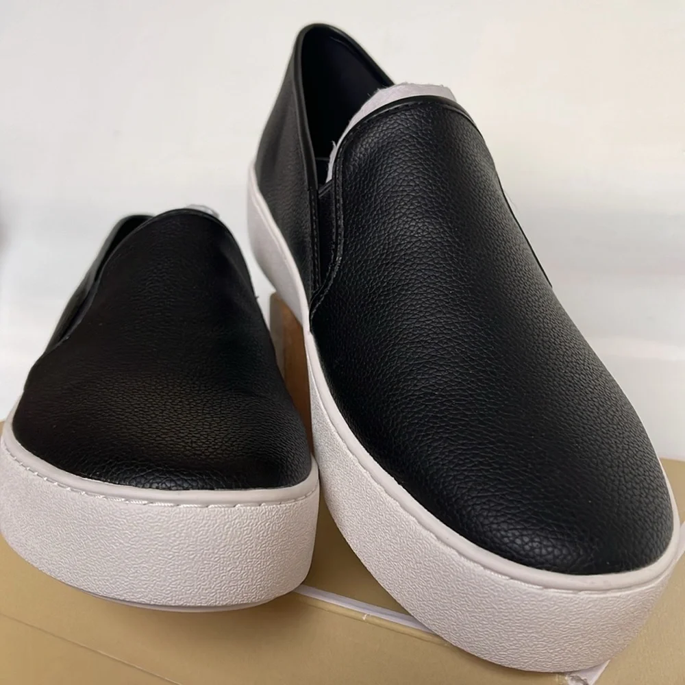 Michael Kors TEDDI SLIP ON TUMBLED FAUX LTHR 49T2TEFP1L Black Platform Sneakers